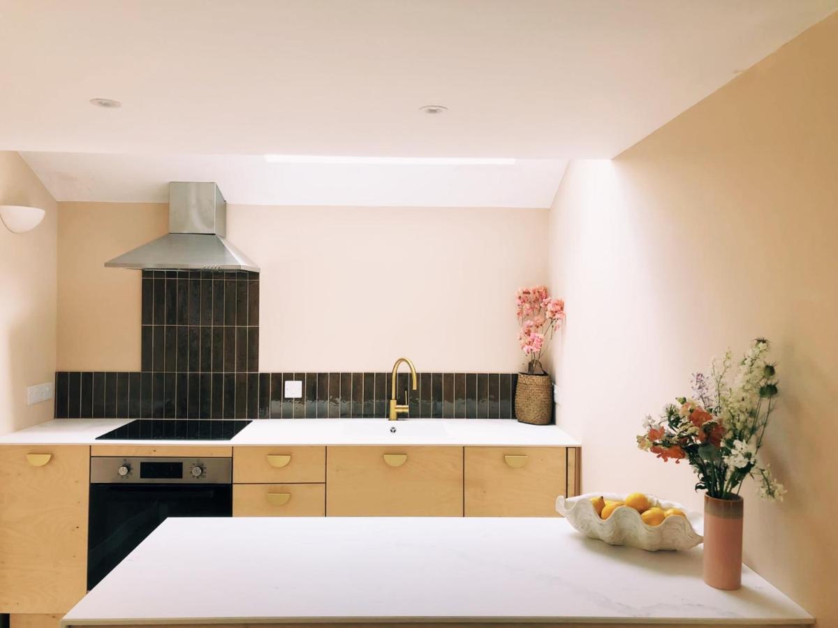 Luxury Bolthole In Central St.Agnes With Parking. เซนต์แอกเนส ภายนอก รูปภาพ